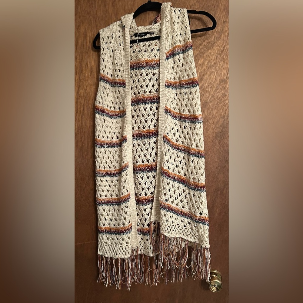 Blu Pepper Cream Crochet Knit Vest